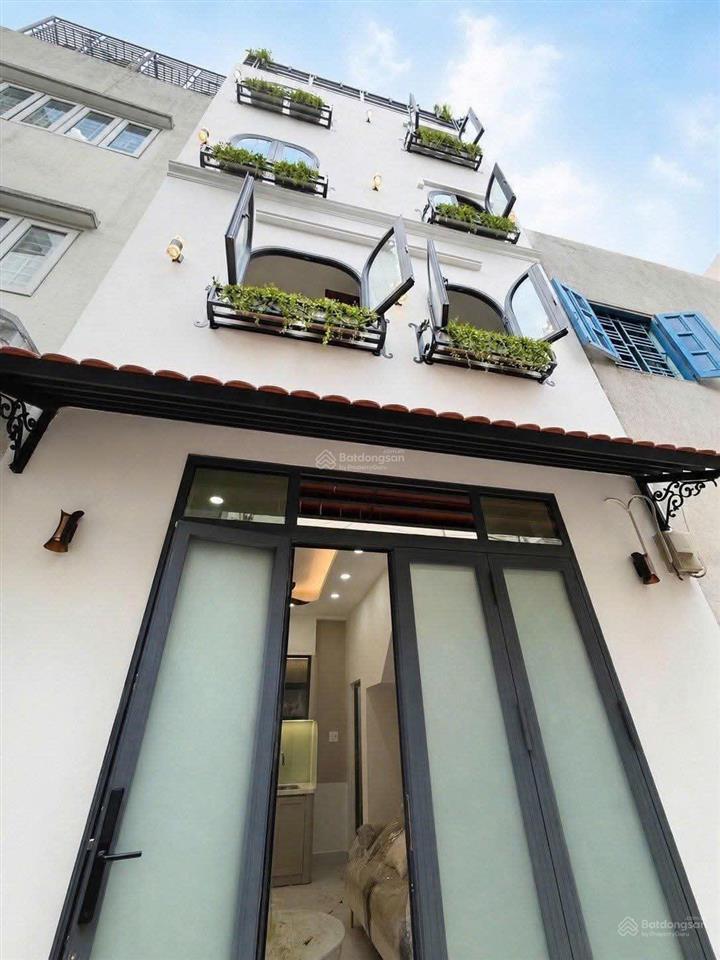 Sát mặt tiền trần bình trọng, bình thạnh nhà đẹp 5 tầng 3pn 4wc