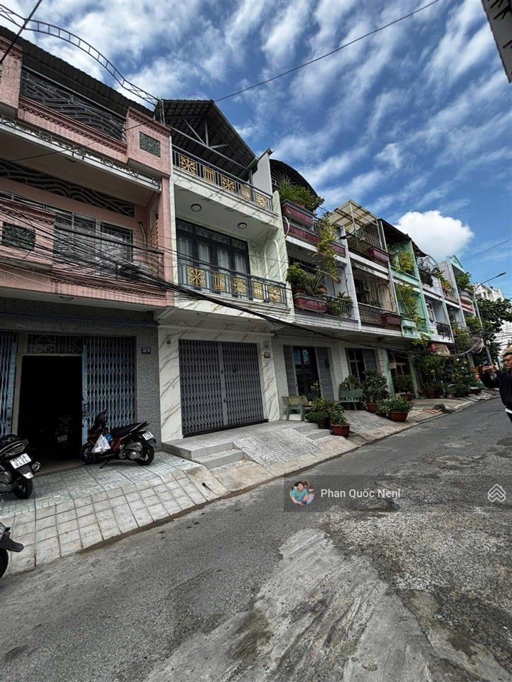 Nhà đẹp, giá tốt kdc bùi minh trực, quận 8 65m2 (4x16) giá chỉ 8,9 tỷ 3pn, xe hơi ngủ nhà