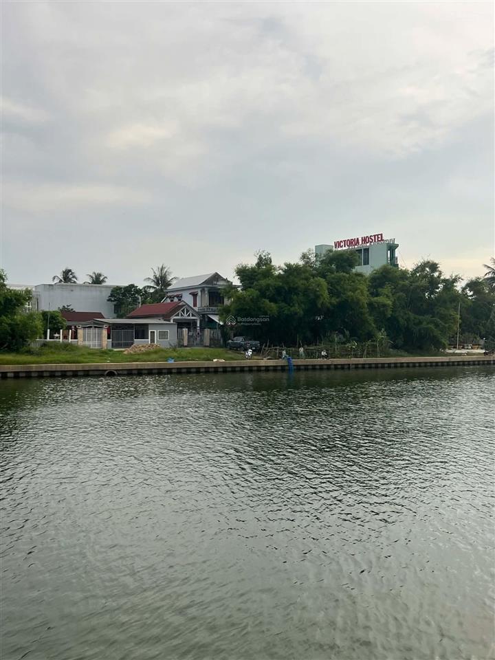 Bán đất nền mặt tiền trung tâm thành phố huế 120m2 (620) view sông
