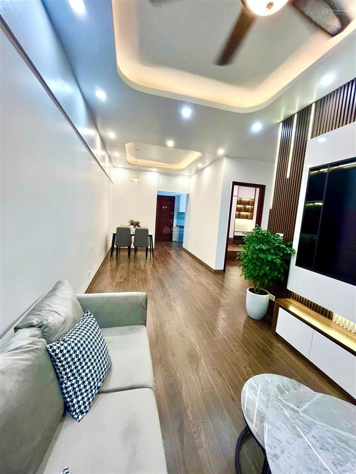 Bán nhanh căn hộ tòa 19t3 kiến hưng, hà đông 70m2 tk 2pn, 2vs, sổ đỏ, tầng trung. giá chỉ 3,45 tỷ