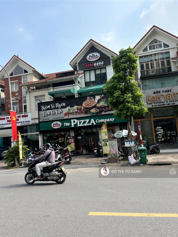Biệt thự làng việt kiều châu âu 260m. vị trí đắc địa. biệt thự hà đông giá trị để đời.
