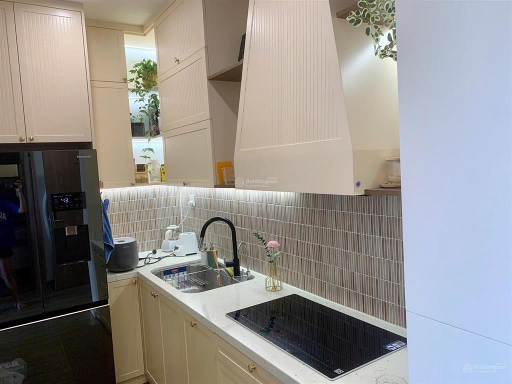 Chủ gửi bán căn hộ 1n+, hướng đn, phân khu pavilion view siêu thoáng giá tốt cùng phân khúc