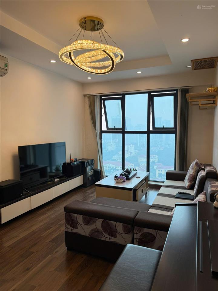 Tôi chính chủ cần bán nhanh căn hộ 2pn view pháo hoa đẹp