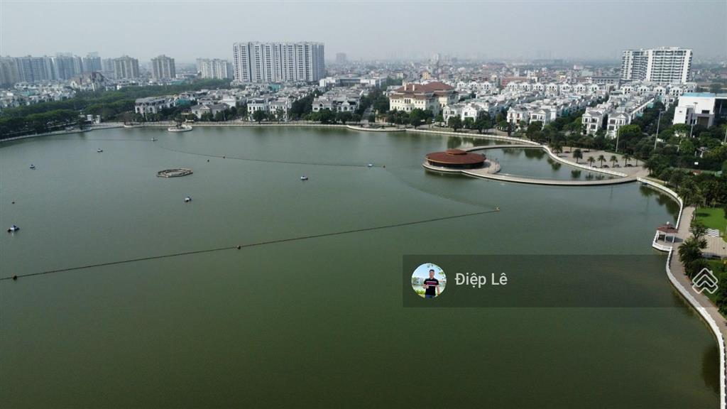 200 tỷ bt đơn lập mặt hồ harmony 360m2, hoàn thiện mới đẹp, vị trí đắc địa view trọn hồ điều hòa