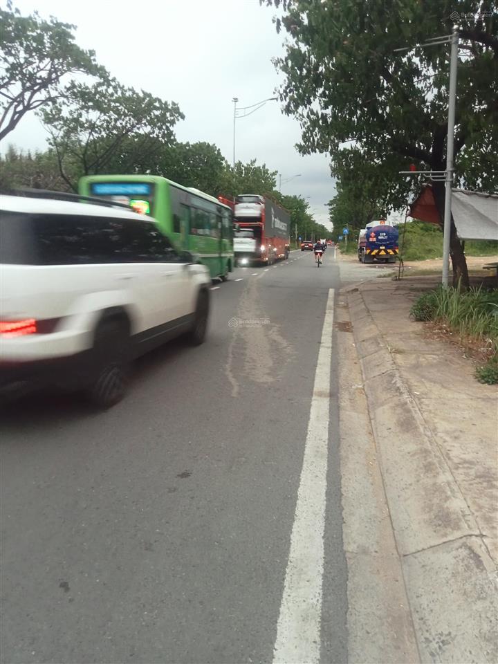 Hiếm bán đất hiện hữu mặt tiền đường nguyễn hữu thọ, bè ngang 50 m, đường xe hơi, kinh doanh