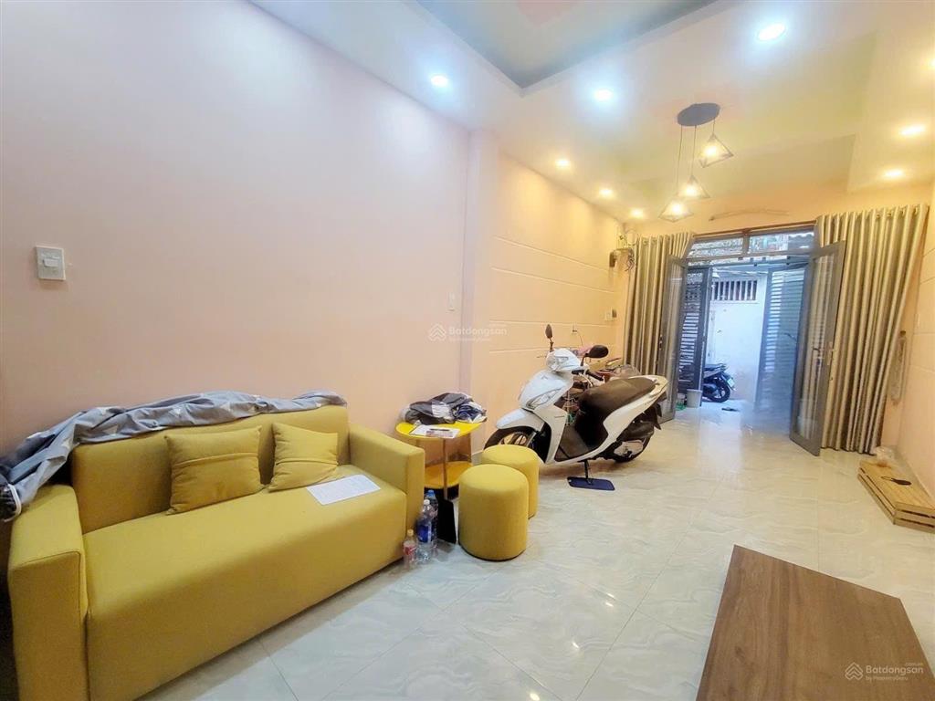 Bán nhà 5 tầng, đường lê hồng phong, ô tô đậu cửa, ngay chợ hoa hồ thị kỉ