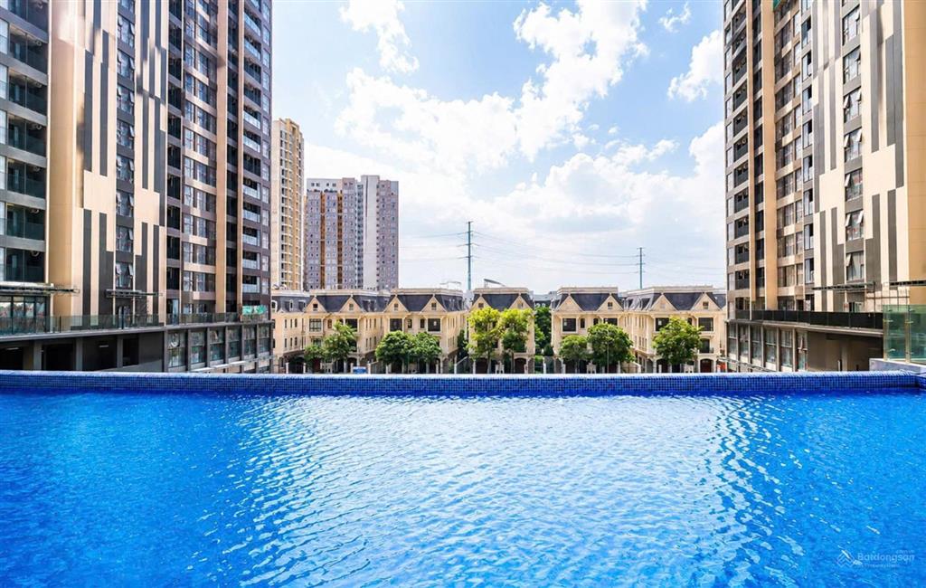 Mình bán nhanh căn hộ 2 phòng ngủ 69m2 victoria village quận 2 giá 5 tỷ 785 triệu, thương lượng