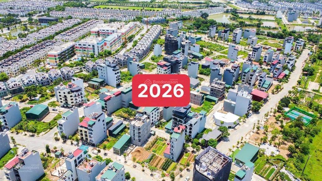 Gia đình tôi cần bán lô đất 50m2. khu đất phân lô 25ha vân canh, sơn đồng, hà nội