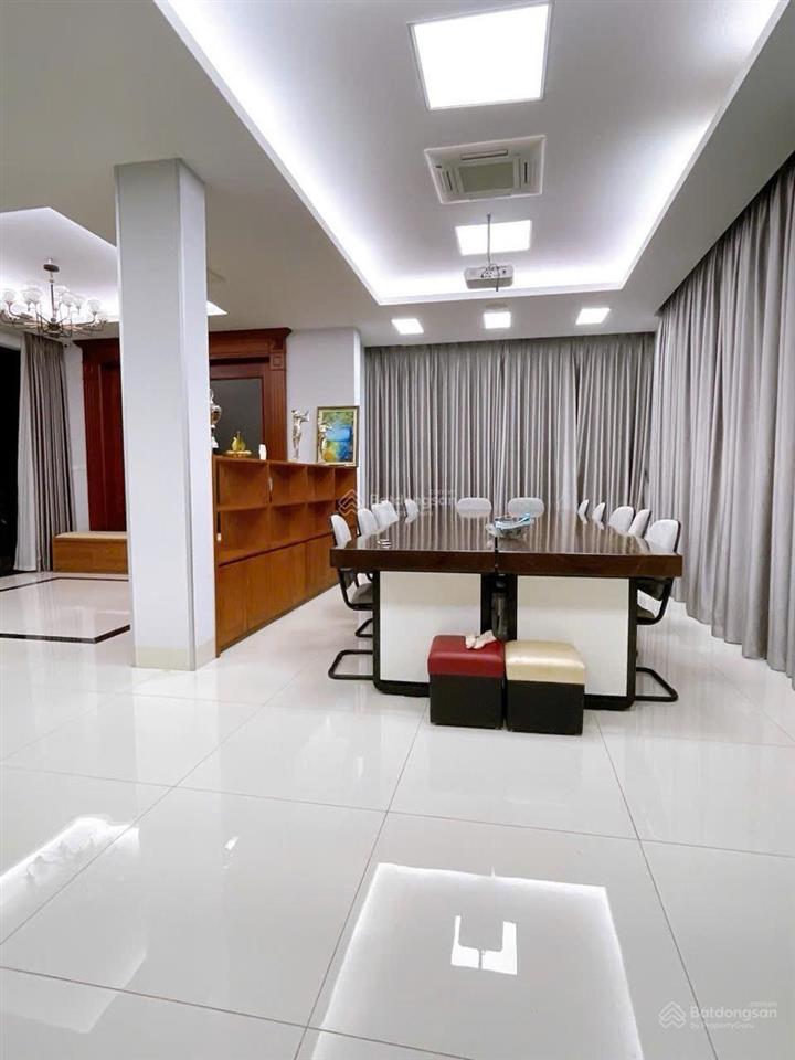 Linh đàm lô góc siêu hiếm, không gian sống sang chảnh đẳng cấp, khu dân trí cao ở sướng.chủ *