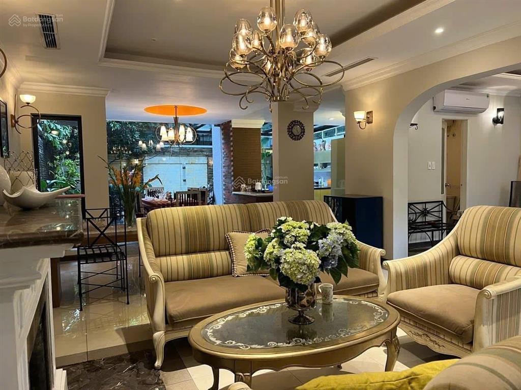 Bán liền kề đường san hô 7 vinhomes ocean park 2 90 m2 5 tầng. mặt tiền 6m, 13 tỷ