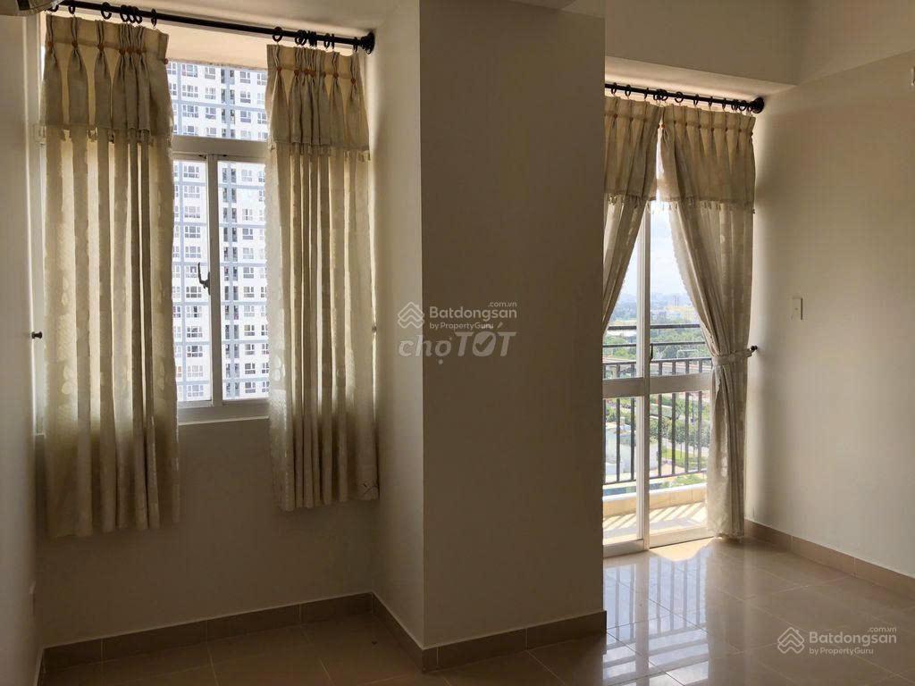 Chính chủ cần tiền bán gấp căn hộ bình minh, tầng trung, view mát, 3pn sổ sẵn, giá chỉ 3,35 tỷ