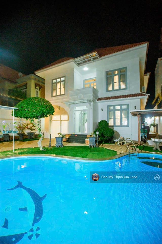 Biệt thự ngọc tước i chỉ 3 phút ra biển bãi sau không gian nghỉ dưỡng đẳng cấp giữa phố biển