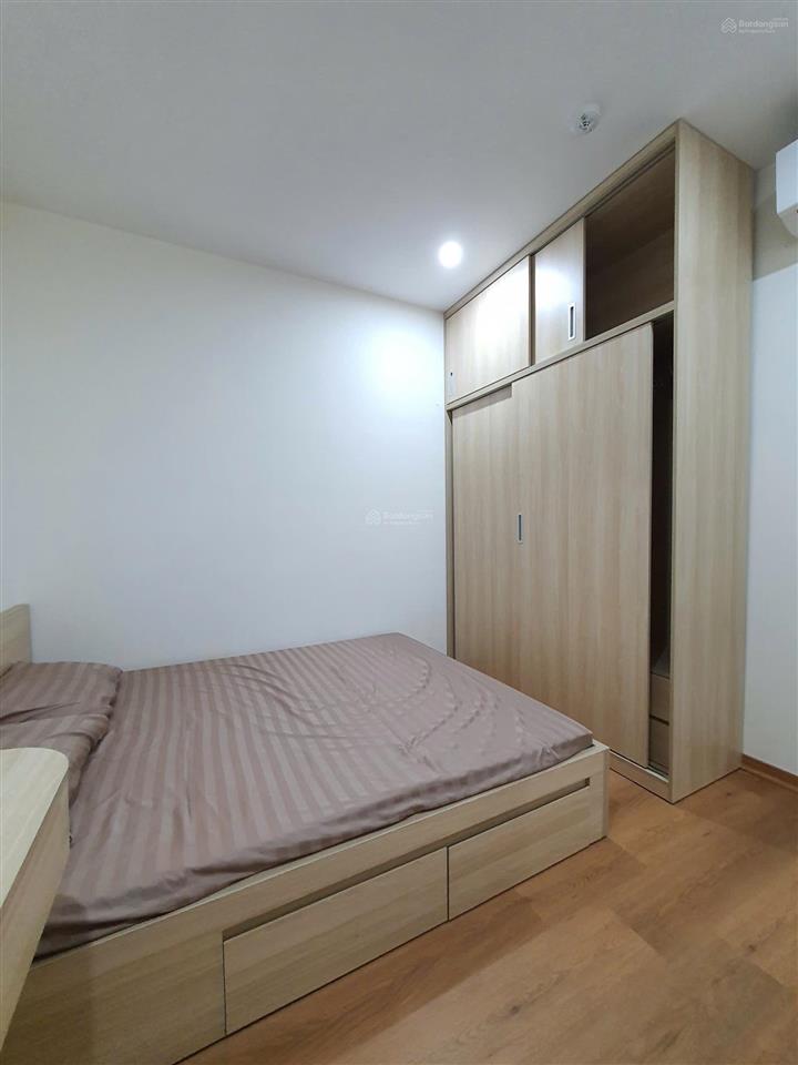 Bán căn hộ ct10 2pn view biển, sổ hồng sẵn, full nội thất, đang cho thuê 6 triệu/tháng, giá 2,25 tỷ