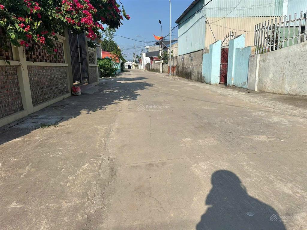 Chính chủ cần bán lô đất đẹp 83m2, đường thôn 7m tiềm năng tăng giá