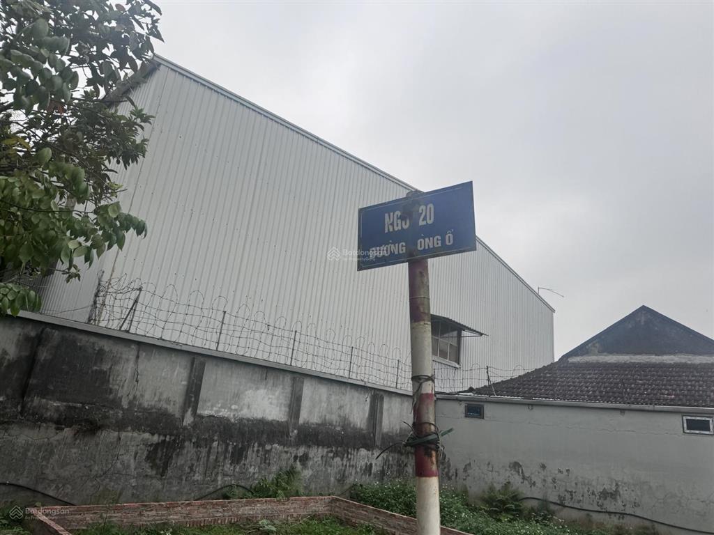 Chính chủ bán 42m2 đất thổ cư lại yên hoài đức ngõ thông ô tô đi lại thoải mái sổ đỏ sẵn