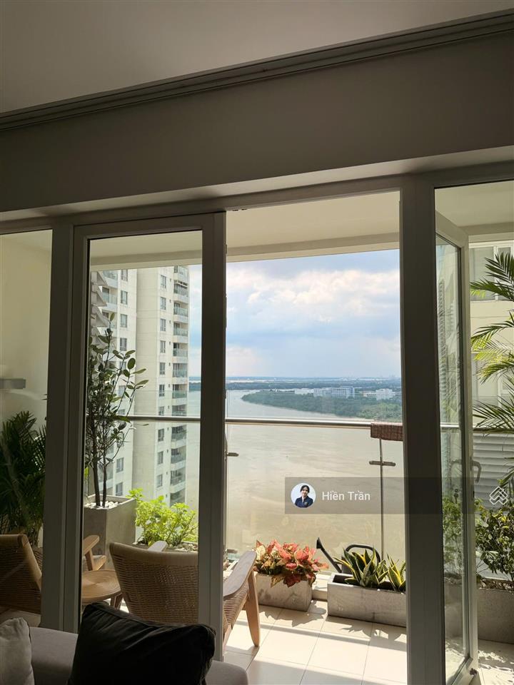 Chỉ 11 tỷ (bao hết) sở hữu ngay căn 2pn có sổ hồng, view sông trực diện, gọi ngay để nhận tư vấn