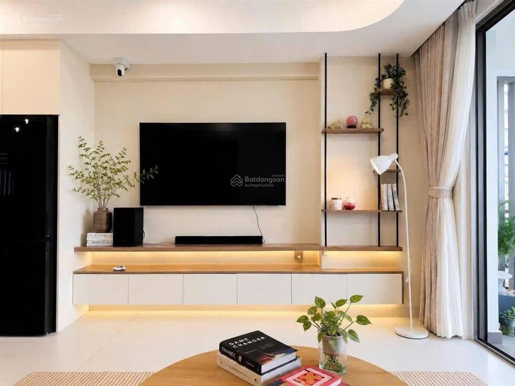 Cần bán gấp căn hộ saigon south residences giáp rmit pmh q7, 2pn 2wc nhà mới chủ kẹt bán giá tốt