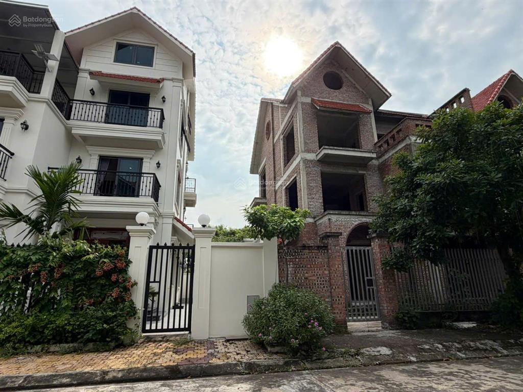 Biệt thự song lập 5,xtr/m giá cực tốt đầu tư tại dự án vinaconex kđt quang minh ml hn