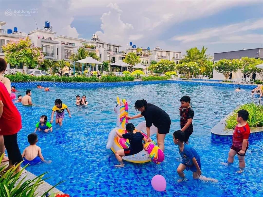Bán căn góc 2 mặt tiền đường thuộc kđt bella villa, 8x15m, dtsd 167m2, giá tốt 3tỷ6