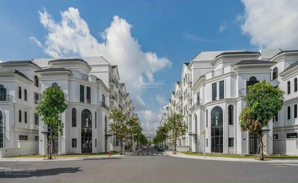 Bán rẻ nhà liền kề sẵn sổ hồng vinhomes grand park the manhattan glory