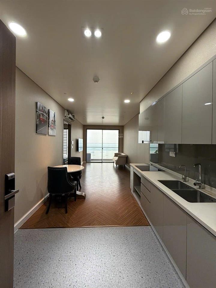 Bán căn hộ 1pn sky89 quận 7 view sông cực đẹp nhà full nội thất sẵn sổ hồng, đang có hđ thuê