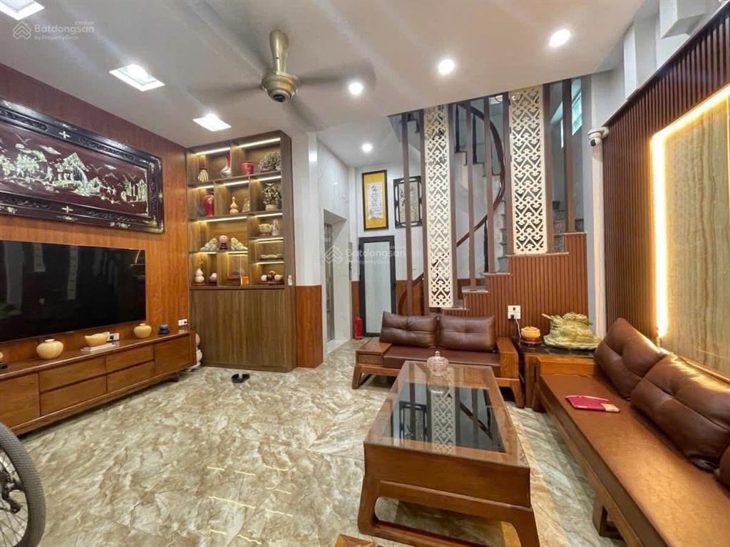 Phố vũ tông phan thanh xuân 38m2 xây 6 tầng thang máy 10,5 tỷ
