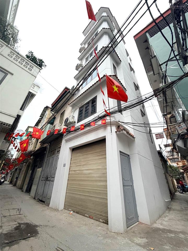 F0 chính chủ cần bán nhà mặt phố kinh doanh sầm uất ngày và đêm ngõ thông kinh doanh