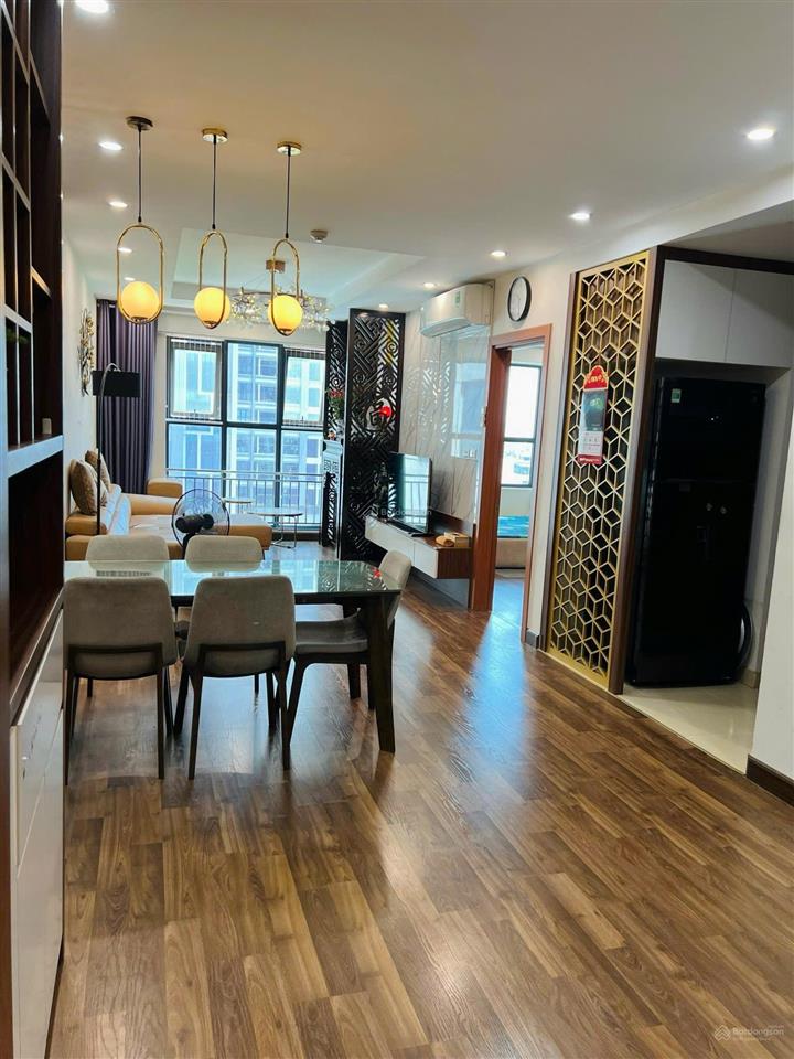 Chính chủ bán căn hộ 2pn goldmark city 78m2 full nội thất có slot ô tô, view tttm
