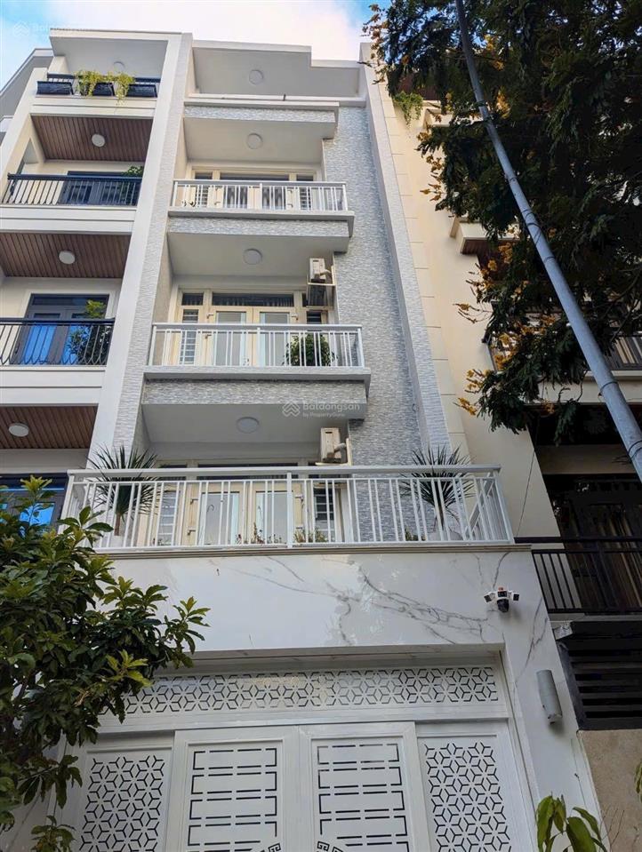 Nhà mặt tiền kinh doanh sầm uất dt 4m x 17m 5 tầng 6pn, 7wc giá chỉ 11 tỷ