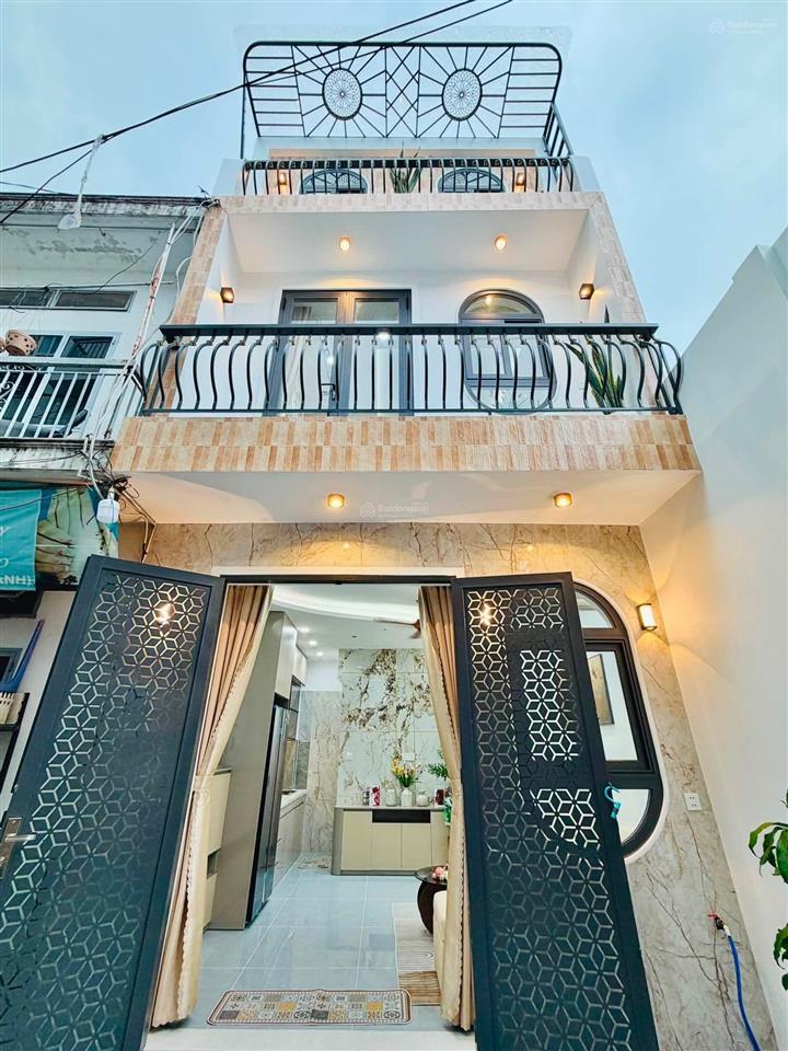 Lên sóng căn mini house 2 lầu hẻm 1 trục hẻm xe hơi gần chợ hạnh thông tây quang trung p8 gò vấp