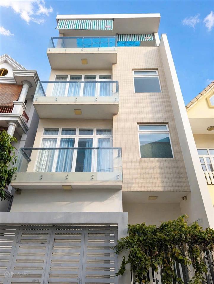 Biệt thự mini vị trí siêu đẹp hẻm 6m thẳng 1 trục dt 90m2 ngang rộng 6,5m nhà 4 tầng 11xtỷ