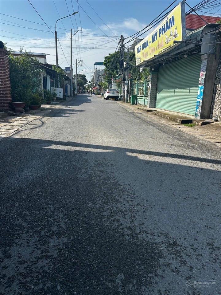 Em có lô đất sổ riêng thổ cư ngay trục 16 trung tâm cần bán
