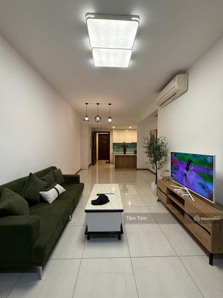 Chính chủ bán giá mềm ch ngọc khánh q. 5, dt 64m2, 2pn2wc, giá 1 tỷ 650, để lại nội thất, shr