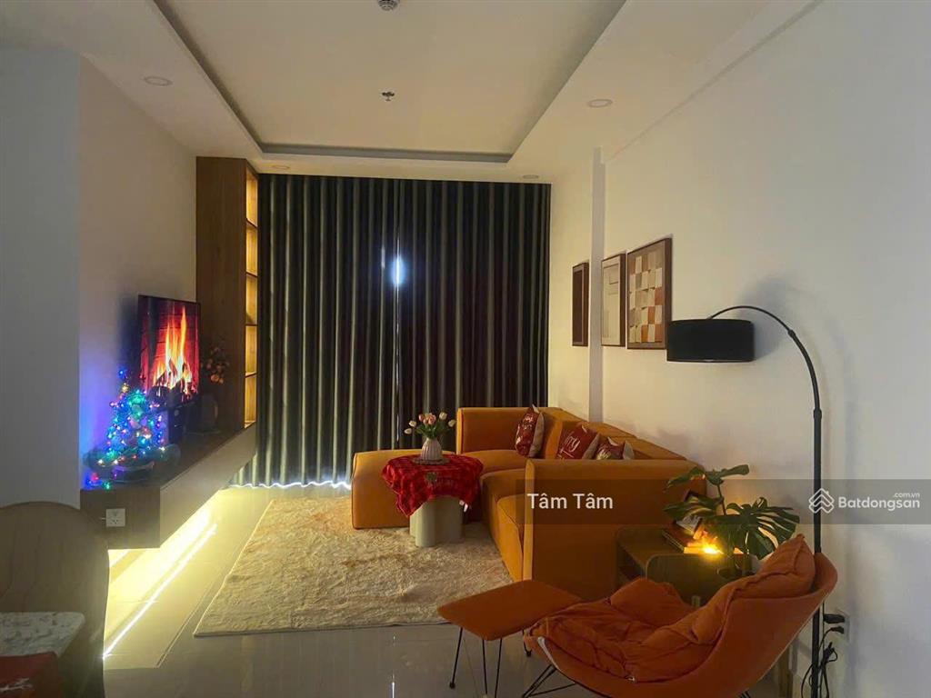 Chủ cần tiền bán gấp cc sơn kỳ 1, quận tân phú, dt 72m2, 2pn2wc, giá 1 tỷ 740, nội thất tặng, shr