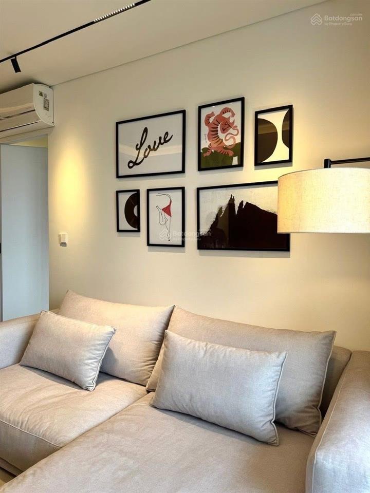Kẹt tiền cần bán căn hộ saigon south giáp phú mỹ hưng, dt 76m2 2pn nhà mới giá tốt chỉ 5.450 tỷ