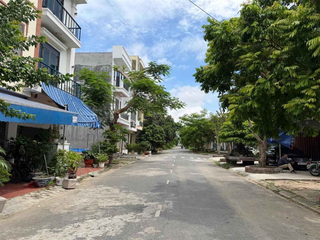 Giá hời 81m2 tđc hộ phụ xi măng tại bạch mai, đồng thái đường thông 11m zá 3,5x tỷ