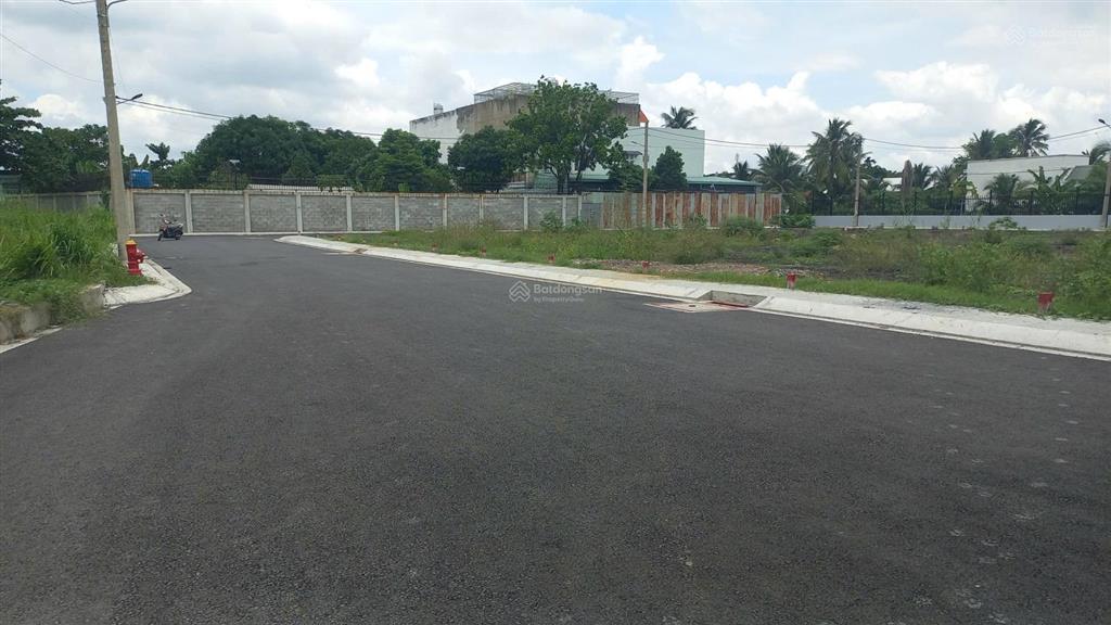 [ đất ql13 thủ đức ] [ mặt tiền đường 20m ] [ sát metro ] [ ck tốt ]