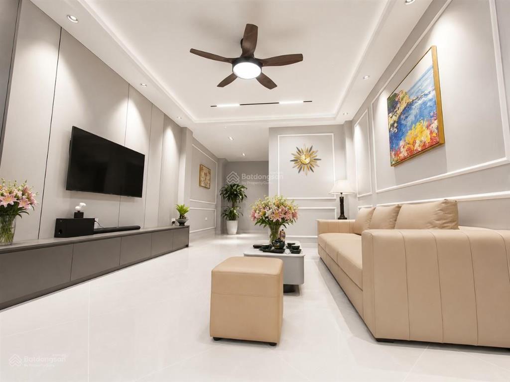 Lê trọng tấn 10m ra ô tô tránh 6 tầng thang máy 4 ngủ khép kín nhỉnh 12 tỷ