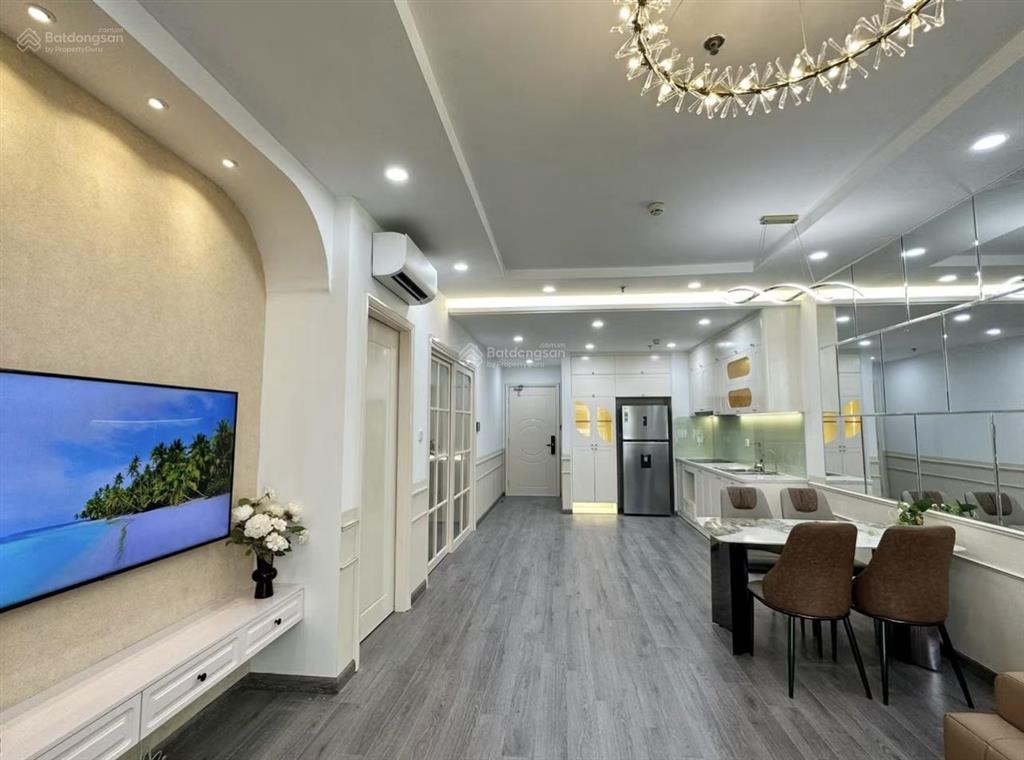 Căn hộ cao cấp times city 102m2 3 phòng ngủ full nội thất chỉ 10 tỷ có tl.