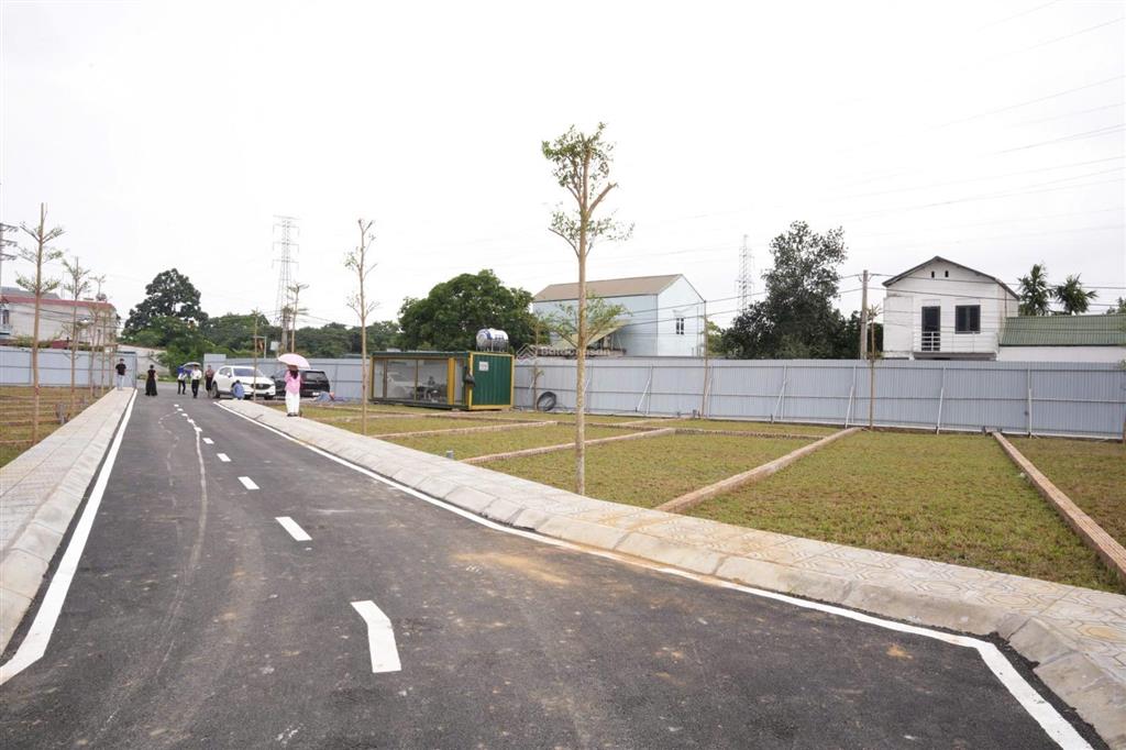 Chỉ nhỉnh 2 tỷ có ngay lô đất ở trại hồ cổ đông diện tích 100 m2