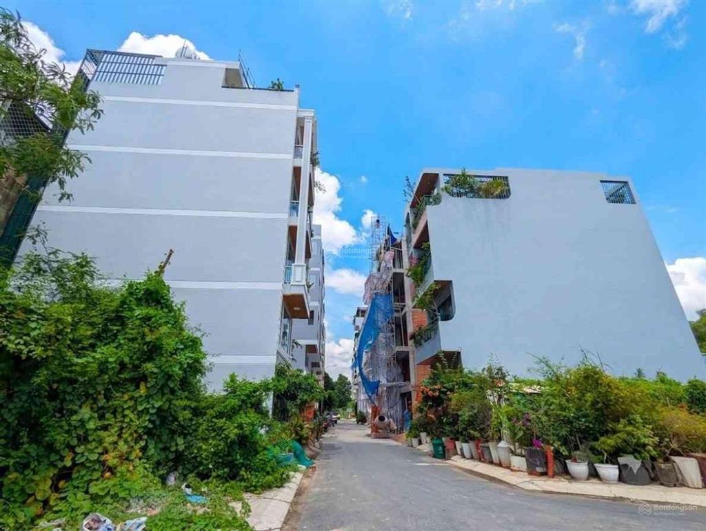 Thổ cư đường nhựa 8m hoàng quốc việt (đón đầu cầu phú mỹ 2) liền kề phú mỹ hưng xây dựng 6 tầng