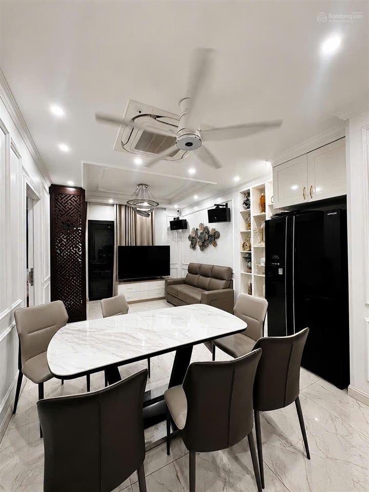 6.5 tỷ căn 3pn + 2vs + 3 khoảng thoáng (1bc + 2 logia) tòa g1 1108 vip jardin sẵn slot oto