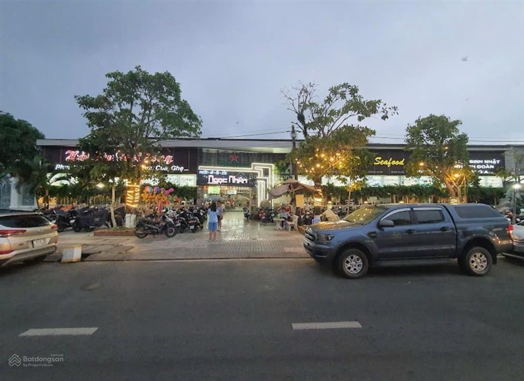 5 nền mặt tiền tôn đức thắng view biển giá tốt diện tích 37.5m x 35m giá 35 tỷ
