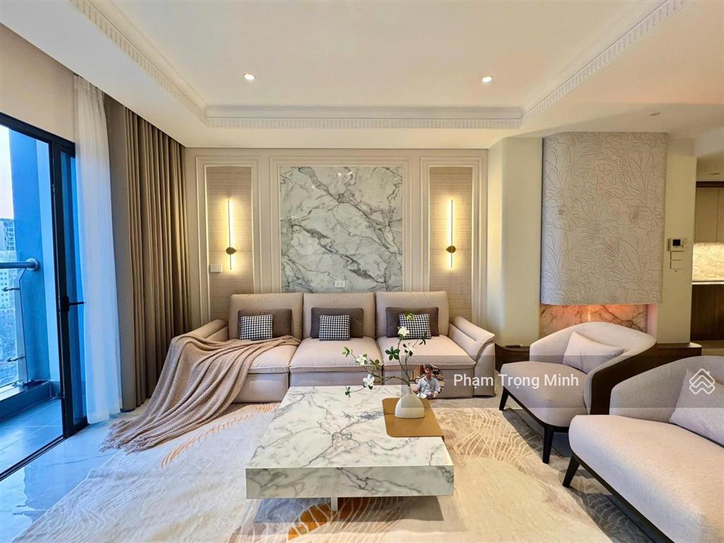 Chính chủ bán căn 3pn 115m2 hong kong tower đống đa, tầng trung view thành phố, sổ đỏ lâu dài