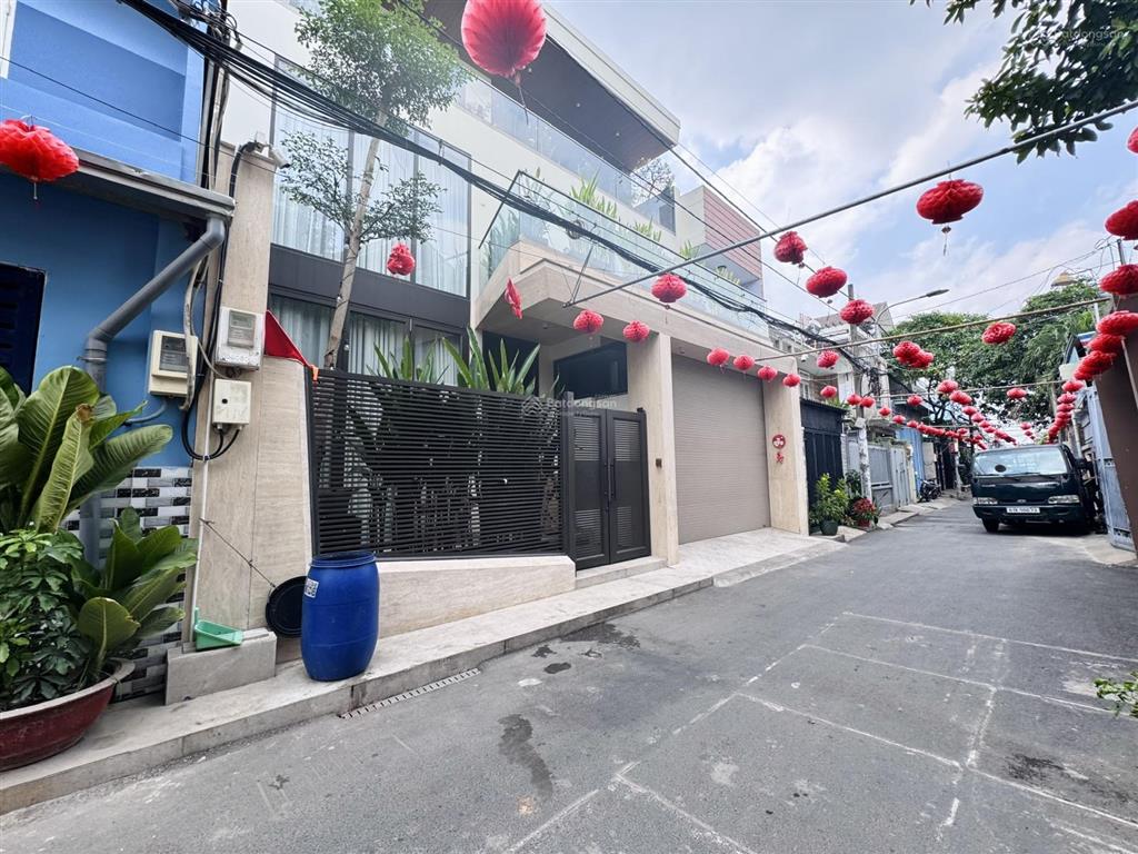 Cho thuê 70 triệu/tháng nhà mặt tiền chợ tam hà thủ đức 72.9m2 5 tầng có thang máy