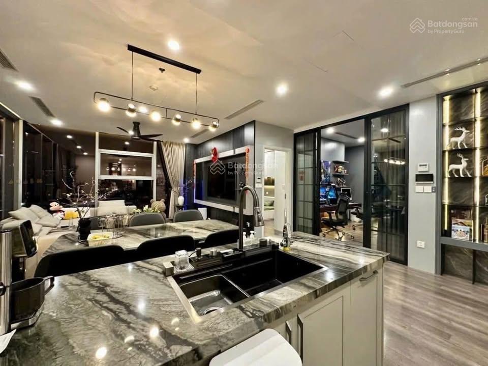 Bán cc vimeco ii nguyễn chánh, 11 tỷ, 130m2, 3pn, 2wc, đầy đủ tiện ích