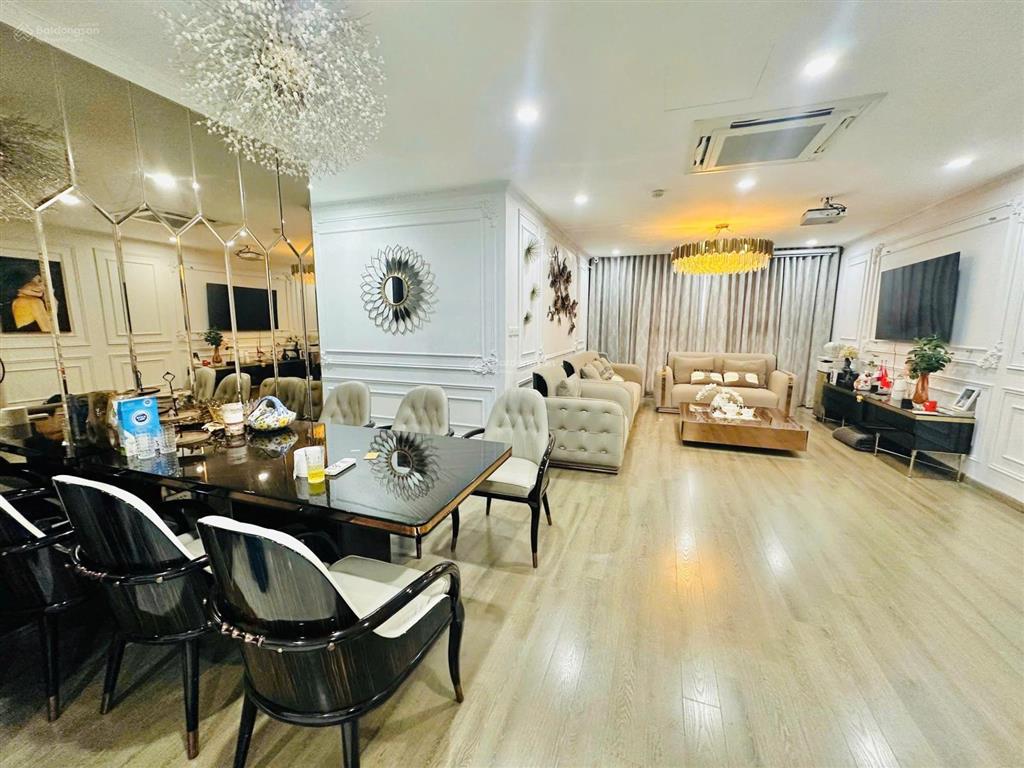 Booyoung mỗ lao. chủ bán cắt lỗ 1 tỷ căn 3 ngủ 95m2 tầng trung, full nội thất sẵn sổ giá 7,5 tỷ