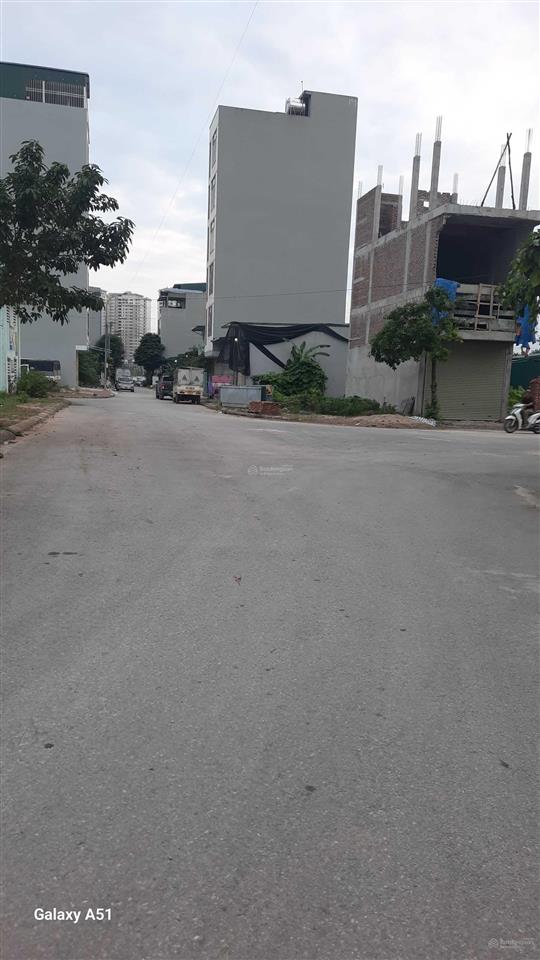 Cần bán nhanh 50m2 đất phân lô vỉa hè dương nội, giá chỉ 9.8 tỷ. 0961 628 ***