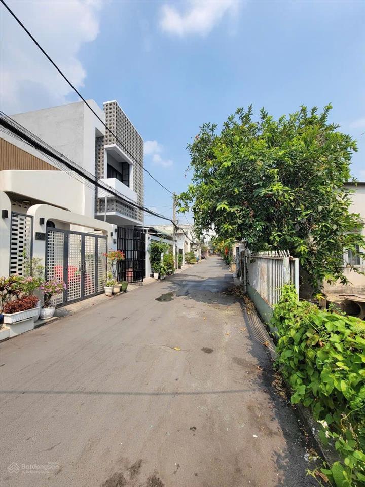 Ngộp bán gấp lô đất hồ văn tư, gần ga metro, chợ tđ, 8,9 x 44m giá 20.45tỷ, xây chdv, ks, phân lô