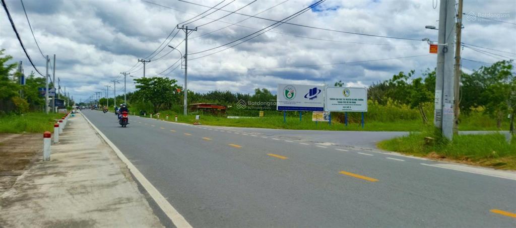 Bán đất mặt tiền nguyễn bình thổ cư gần 3 trường đại học